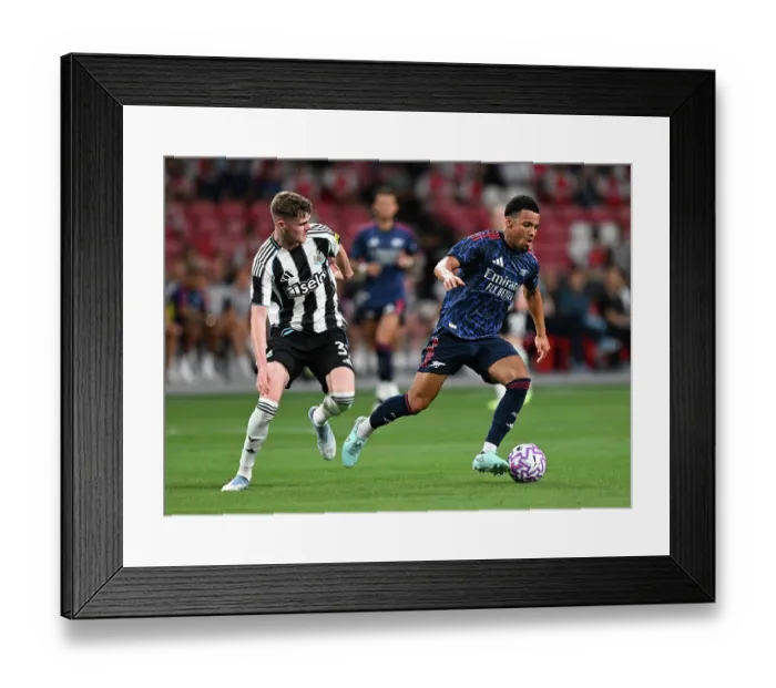 Framed Print : Arsenal v Newcastle: Pre-Season Friendly