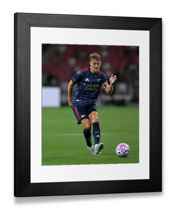 Framed Print : Arsenal v Newcastle: Pre-Season Friendly