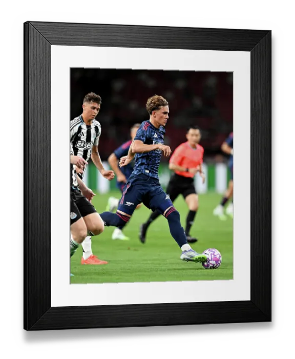 Framed Print : Arsenal v Newcastle: Pre-Season Friendly Framed Print : Arsenal v Newcastle: Pre-Season Friendly