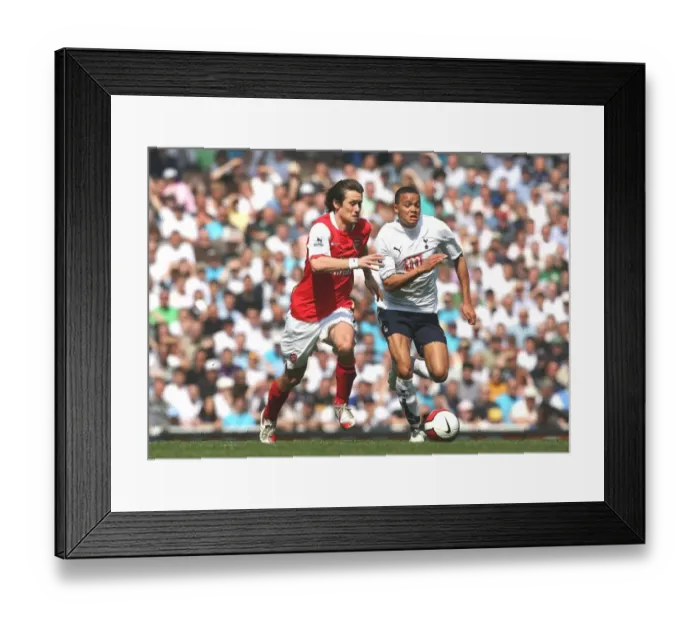 Framed Print : Rosicky vs Jenas: The Epic Battle - Tottenham 2:2 Arsenal, FA Premiership, White Hart Lane, 2007 Framed Print : Rosicky vs Jenas: The Epic Battle - Tottenham 2:2 Arsenal, FA Premiership, White Hart Lane, 2007