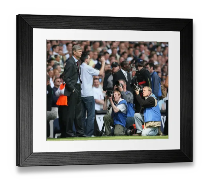 Framed Print : Arsene Wenger vs Tottenham: The 2006-07 FA Premiership Stalemate