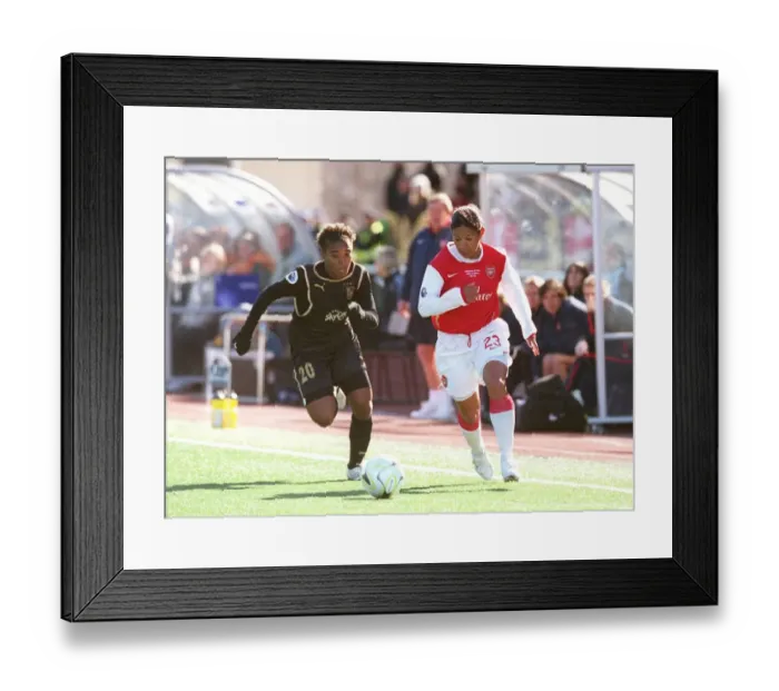 Framed Print : Mary Philip (Arsenal) Elaine (Umea)