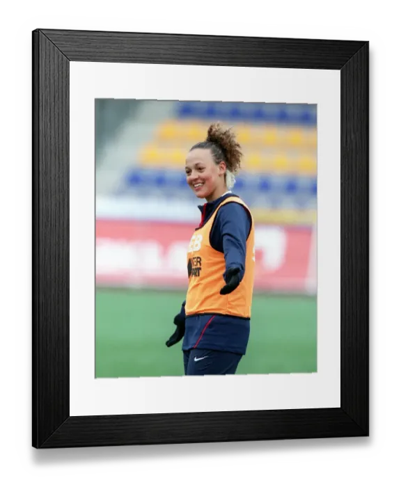 Framed Print : Arsenal Football Club: Lianne Sanderson at Women's UEFA Cup Training, Gammlivallen, Umea (2007)