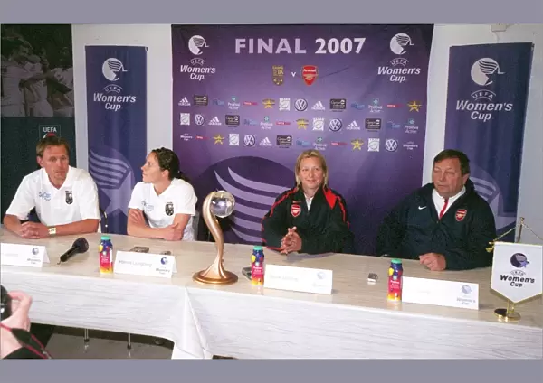 Jayne Ludlow and Vic Akers in the Pre match Press Conference with Andree Jeglertz