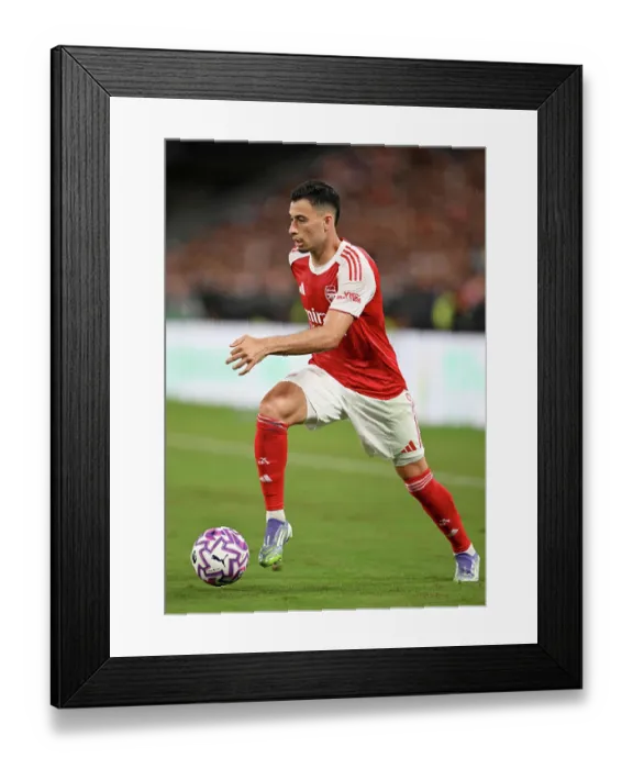 Framed Print : Arsenal v Tottenham Hotspur: Pre-Season Friendly