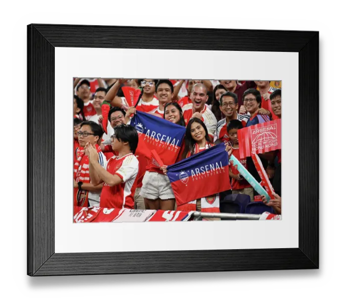 Framed Print : Arsenal v Tottenham Hotspur: Pre-Season Friendly Framed Print : Arsenal v Tottenham Hotspur: Pre-Season Friendly