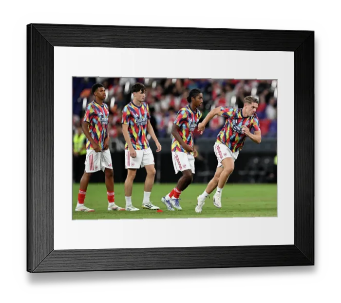Framed Print : Arsenal v Tottenham Hotspur: Pre-Season Friendly Framed Print : Arsenal v Tottenham Hotspur: Pre-Season Friendly