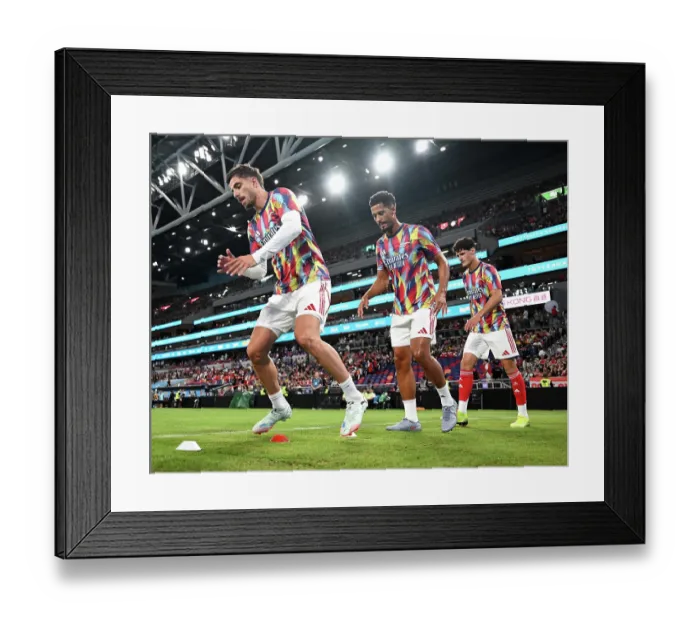 Framed Print : Arsenal v Tottenham Hotspur: Pre-Season Friendly