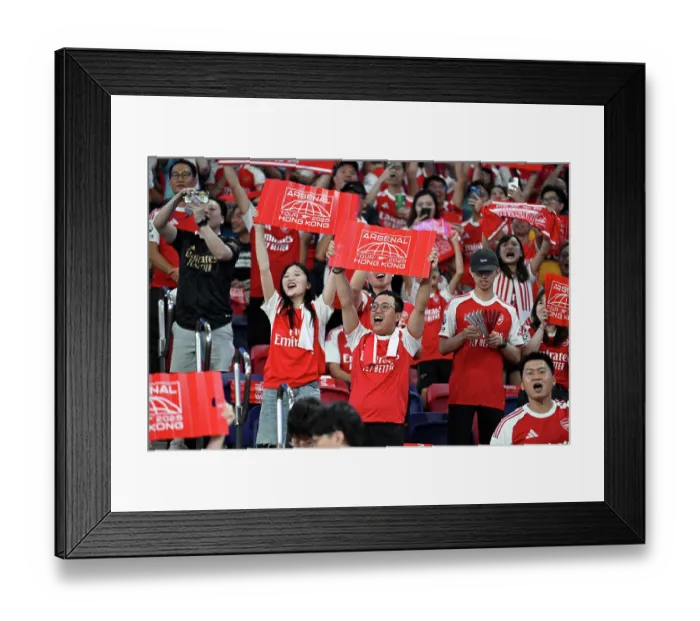 Framed Print : Arsenal v Tottenham Hotspur: Pre-Season Friendly Framed Print : Arsenal v Tottenham Hotspur: Pre-Season Friendly