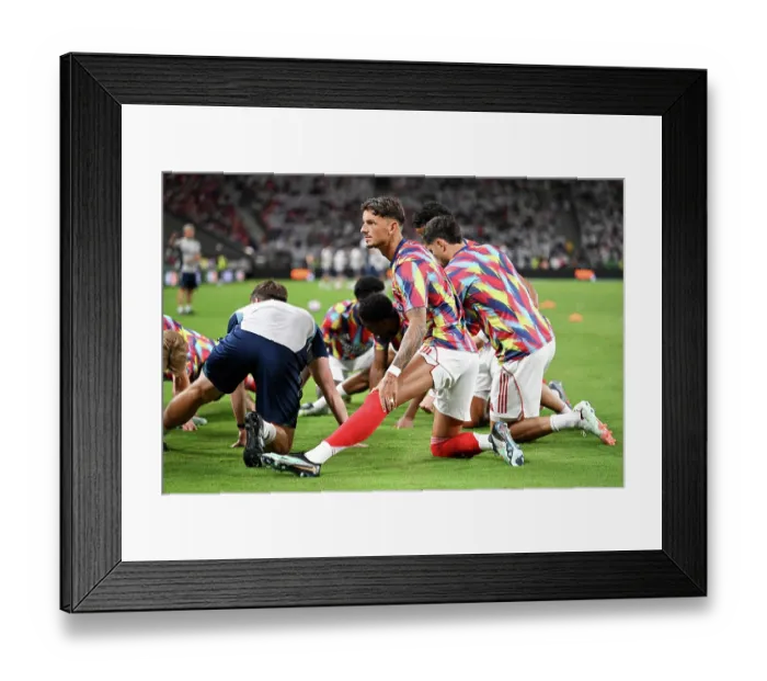 Framed Print : Arsenal v Tottenham Hotspur: Pre-Season Friendly