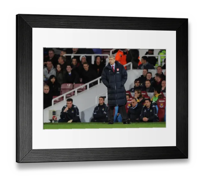 Framed Print : Arsenal manager Arsene Wenger. West Ham United 0: 3 Arsenal, Barclays Premier League Framed Print : Arsenal manager Arsene Wenger. West Ham United 0: 3 Arsenal, Barclays Premier League