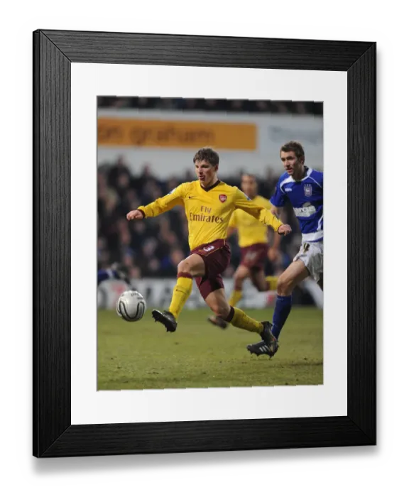 Framed Print : Andrey Arshavin (Arsenal) Gareth McAuley (Ipswich). Ipswich Town 1: 0 Arsenal Framed Print : Andrey Arshavin (Arsenal) Gareth McAuley (Ipswich). Ipswich Town 1: 0 Arsenal