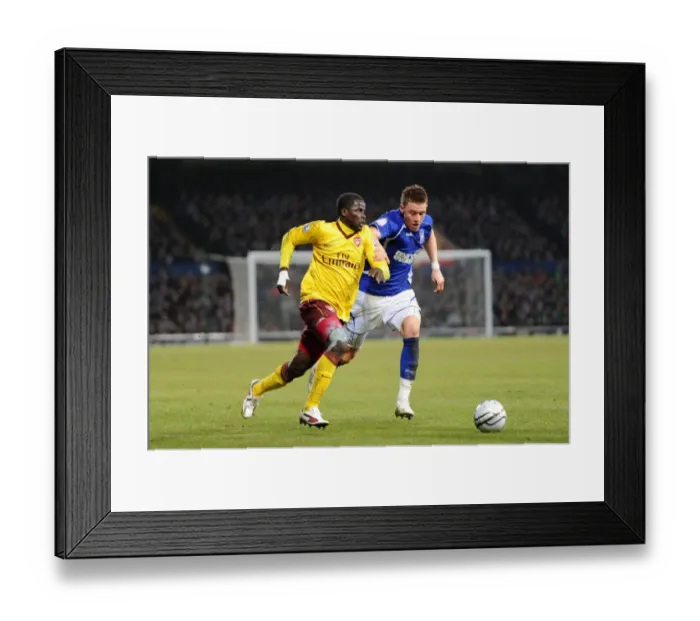 Framed Print : Emmanuel Eboue (Arsenal) Connor Wickham (Ipswich). Ipswich Town 1: 0 Arsenal Framed Print : Emmanuel Eboue (Arsenal) Connor Wickham (Ipswich). Ipswich Town 1: 0 Arsenal