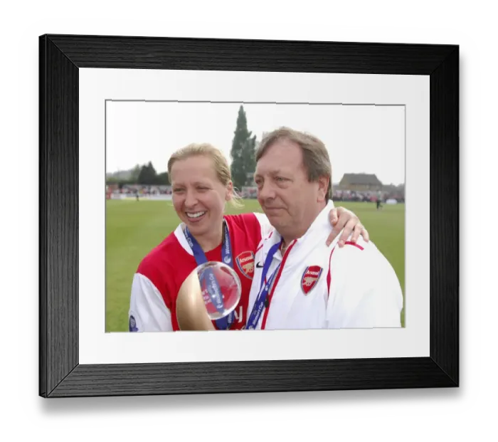 Framed Print : Arsenal Ladies Win UEFA Women's Cup: 2006-07 Final (1-0 Agg.) - Arsenal vs. UMEA IK Framed Print : Arsenal Ladies Win UEFA Women's Cup: 2006-07 Final (1-0 Agg.) - Arsenal vs. UMEA IK