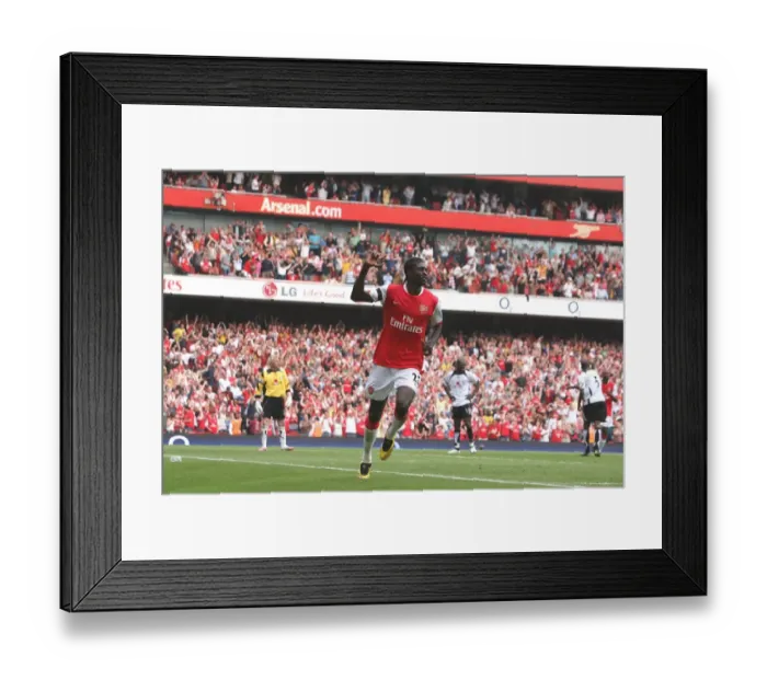 Framed Print : Adebayor's Brilliant Double: Arsenal 3-1 Fulham, Barclays Premiership, Emirates Stadium, London, 2007 Framed Print : Adebayor's Brilliant Double: Arsenal 3-1 Fulham, Barclays Premiership, Emirates Stadium, London, 2007