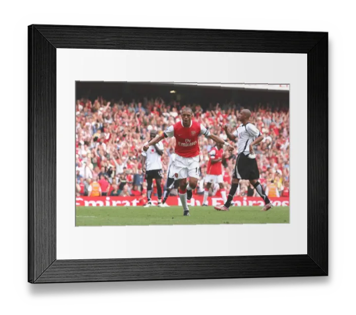 Framed Print : Gilberto's Game-Winning Goal: Arsenal 3-1 Fulham, Barclays Premiership, Emirates Stadium, London, 2007 Framed Print : Gilberto's Game-Winning Goal: Arsenal 3-1 Fulham, Barclays Premiership, Emirates Stadium, London, 2007