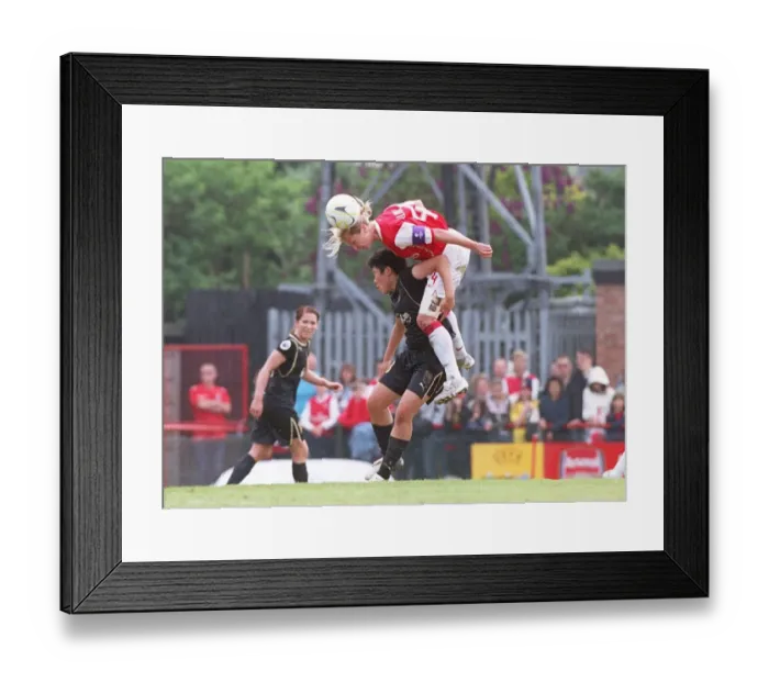 Framed Print : Jayne Ludlow (Arsenal) Xiaoxu Ma (Umea)