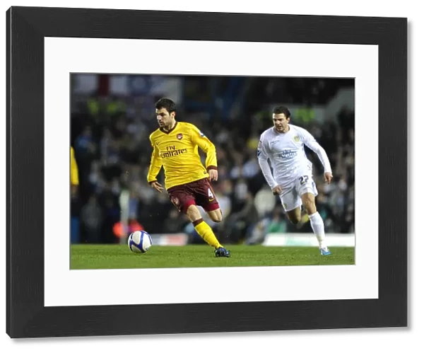 Cesc Fabregas (Arsenal) Davide Somma (Leeds). Leeds United 1: 3 Arsenal