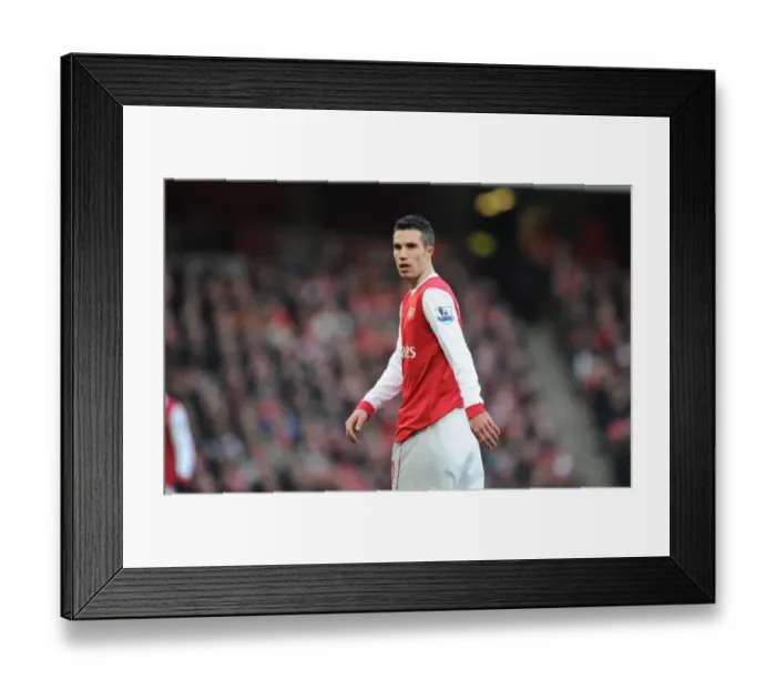 Framed Print : Robin van Persie (Arsenal). Arsenal 3: 0 Wigan Athletic. Barclays Premier League