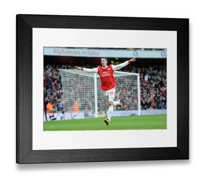 Framed Print : Robin van Persie's Stunner: Arsenal's Opening Goal in 3-0 Victory over Wigan Athletic (January 22, 2011)
