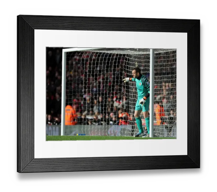 Framed Print : Manuel Almunia's Heroics: Arsenal's FA Cup Victory over Huddersfield Town (30.1.11)