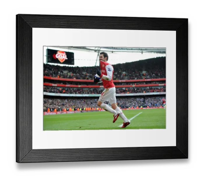 Framed Print : Cesc Fabregas's FA Cup Goal: Arsenal's Thrilling 2-1 Victory Over Huddersfield Town