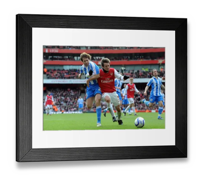 Framed Print : Tomas Rosicky (Arsenal) Kevin Kilbane (Huddersfield). Arsenal 2: 1 Huddersfield Town