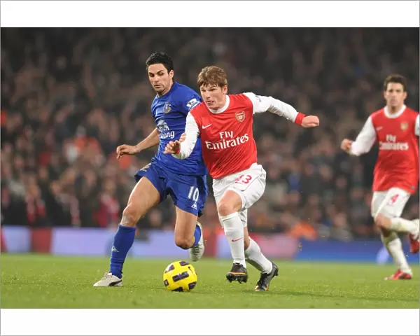 Andrey Arshavin (Arsenal) Mikel Arteta (Everton). Arsenal 2: 1 Everton, Barclays Premier League