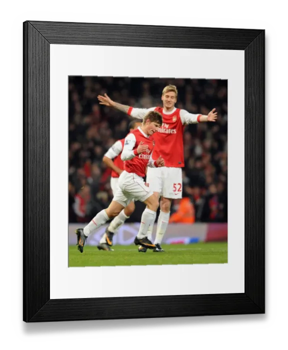 Framed Print : Arshavin and Bendtner: Unforgettable Moment as Arsenal Tops Everton 2-1