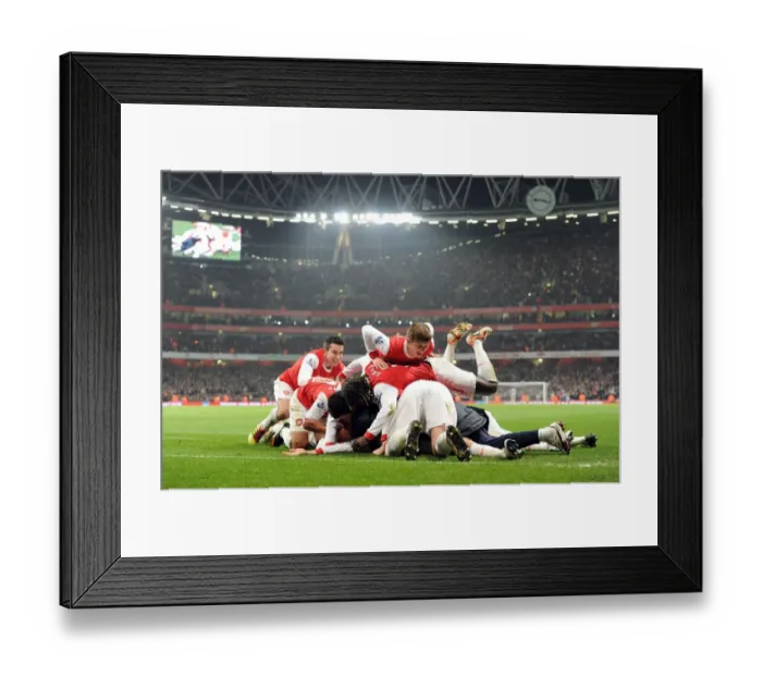 Framed Print : Arsenal's Koscielny and Teammates Celebrate 2nd Goal Against Everton, 2011