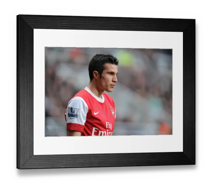 Framed Print : Robin van Persie (Arsenal). Newcastle United 4: 4 Arsenal, Barclays Premier League