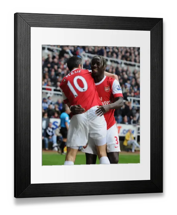 Framed Print : Robin van Persie's Game-tying Goal Celebration with Bacary Sagna (Arsenal vs. Newcastle, 2011)