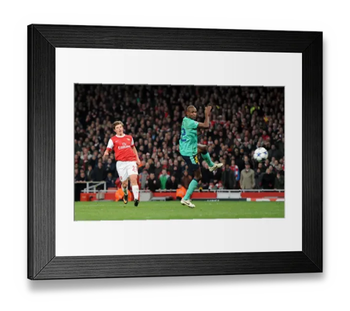 Framed Print : Arshavin's Determined Strike: Arsenal's 2-1 Lead Over Barcelona in the UEFA Champions League