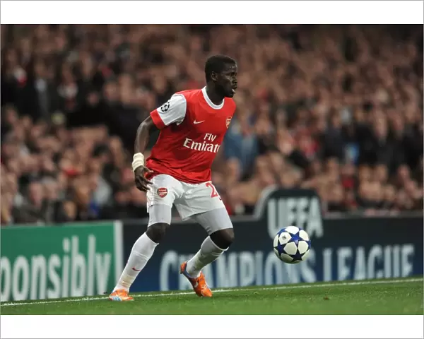 Emmanuel Eboue (Arsenal). Arsenal 2: 1 Barcelona. UEFA Champions League