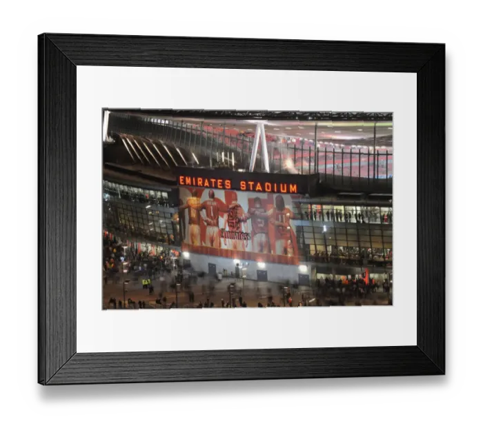 Framed Print : Arsenal's Glorious 2-1 Victory over Barcelona in the UEFA Champions League at Emirates Stadium (2010-11)