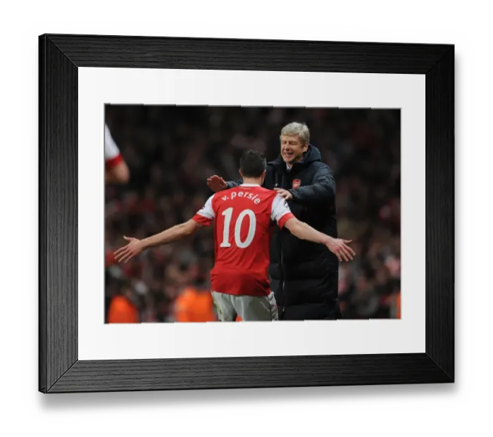 Framed Print : Van Persie's Historic Goal: Arsenal's 2:1 Victory Over Barcelona Framed Print : Van Persie's Historic Goal: Arsenal's 2:1 Victory Over Barcelona