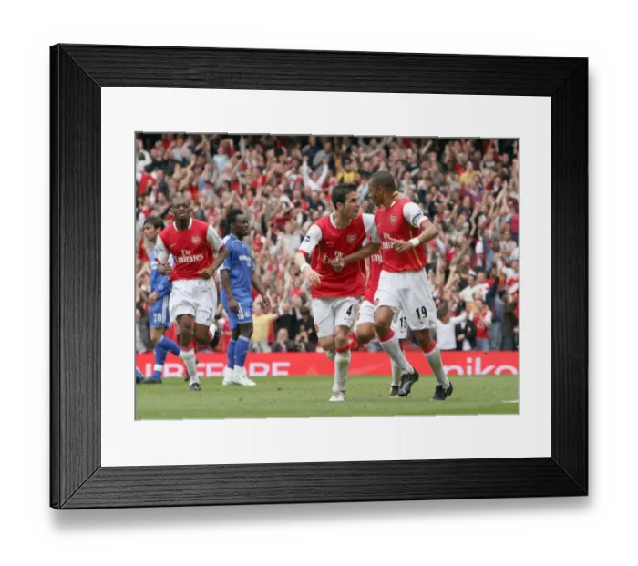 Framed Print : Gilberto celebrates scoring Arsenals goal with Cesc Fabregas