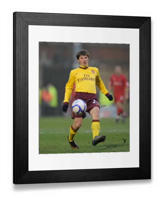 Framed Print : Arshavin's FA Cup Battle: Arsenal vs Leyton Orient 1-1 Framed Print : Arshavin's FA Cup Battle: Arsenal vs Leyton Orient 1-1