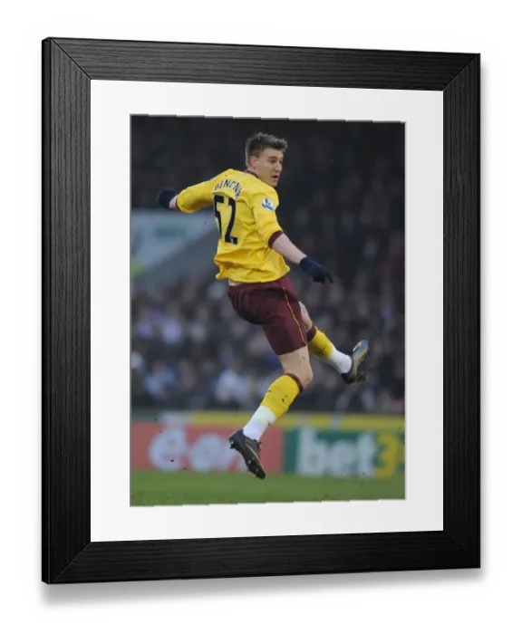 Framed Print : Nicklas Bendtner (Arsenal). Leyton Orient 1: 1 Arsenal, FA Cup Fifth Round