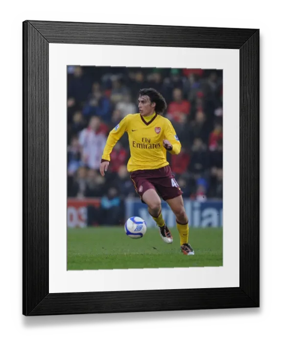 Framed Print : Arsenal's Ignasi Miquel Faces Off in FA Cup Battle: Arsenal vs. Leyton Orient (2011) Framed Print : Arsenal's Ignasi Miquel Faces Off in FA Cup Battle: Arsenal vs. Leyton Orient (2011)