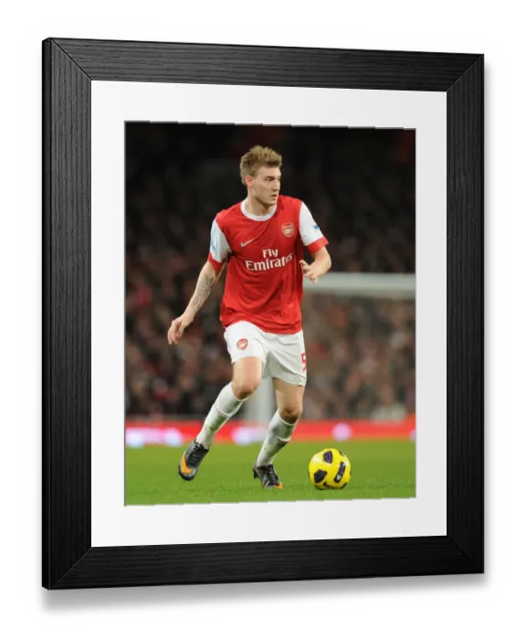 Framed Print : Nicklas Bendtner (Arsenal). Arsenal 1: 0 Stoke City, Barclays Premier League