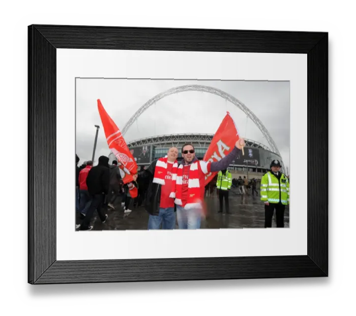 Framed Print : Disappointment at Wembley: Arsenal Fans React to Carling Cup Final Defeat against Birmingham City