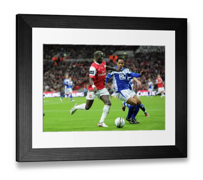 Framed Print : Bacary Sagna (Arsenal) Jean Beausejour (Birmingham). Arsenal 1: 2 Birmingham City Framed Print : Bacary Sagna (Arsenal) Jean Beausejour (Birmingham). Arsenal 1: 2 Birmingham City