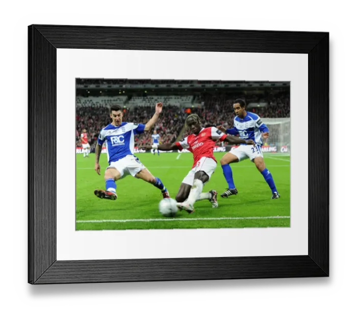 Framed Print : Arsenal's Defensive Duo Outshined: Sagna, Ridgewell, Beausejour in Birmingham's 2-1 Carling Cup Upset at Wembley, 2011 Framed Print : Arsenal's Defensive Duo Outshined: Sagna, Ridgewell, Beausejour in Birmingham's 2-1 Carling Cup Upset at Wembley, 2011