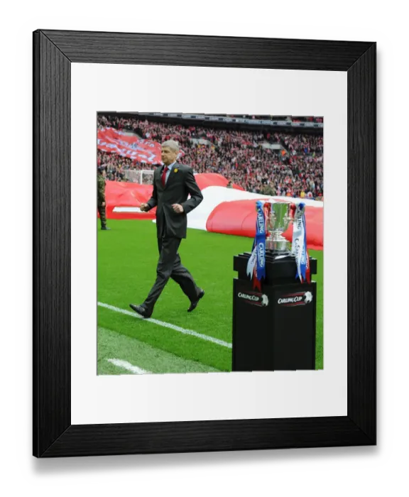 Framed Print : Arsene Wenger at the 2011 Carling Cup Final: Arsenal vs Birmingham City, Wembley Stadium