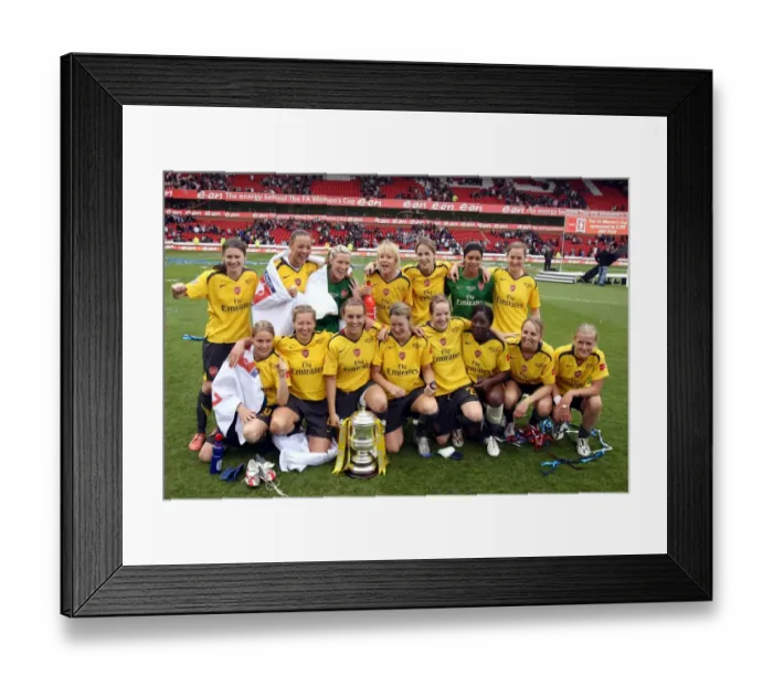 Framed Print : Arsenal Ladies Triumph: FA Cup Victory over Charlton Athletic (2007)