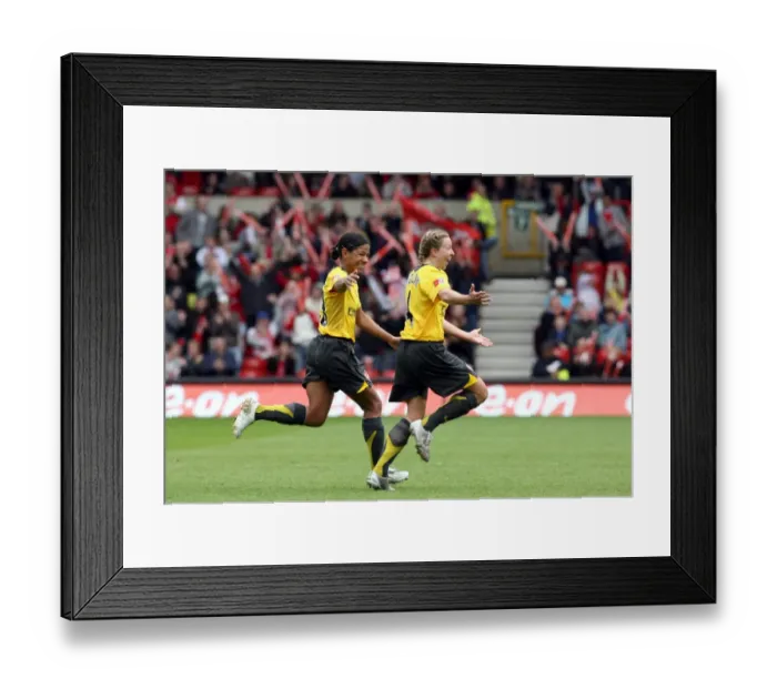 Framed Print : Jayne Ludlow's Double: Arsenal's Triumphant FA Cup Final Moment Framed Print : Jayne Ludlow's Double: Arsenal's Triumphant FA Cup Final Moment