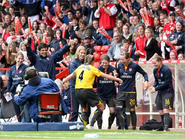 Jayne Ludlow and Team Celebrate Arsenal's Third Goal in FA Cup Final Win over Charlton Athletic (2007)