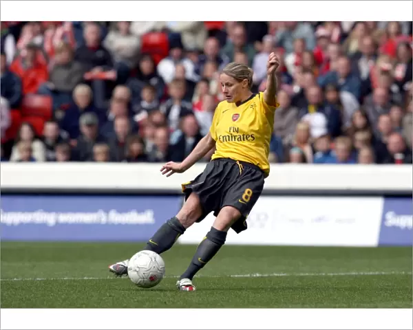 Kelly Smith scores her 2nd goal Arsenals 4th