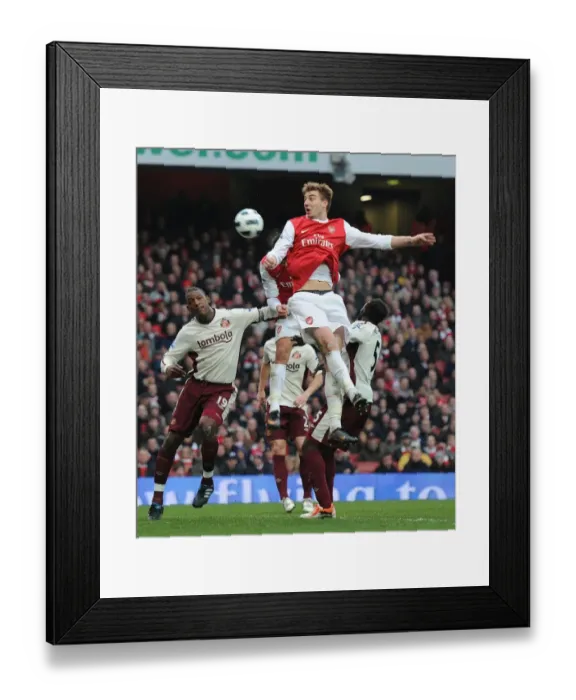 Framed Print : Arsenal's Bendtner vs Sunderland's Bramble: Stalemate at Emirates Stadium, Premier League 2011